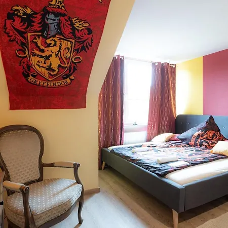 شقة - Magical Harry Potter In - 2 Mins Central Station Hbf - Kingsize Bed & Netflix - *