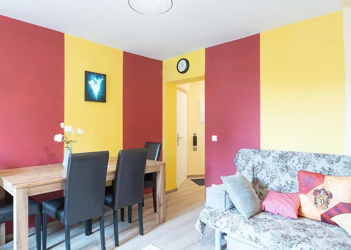 Daire - Magical Harry Potter In - 2 Mins Central Station Hbf - Kingsize Bed & Netflix -