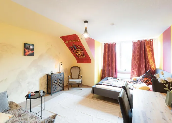 - Magical Harry Potter In - 2 Mins Central Station Hbf - Kingsize Bed & Netflix - Duisburg